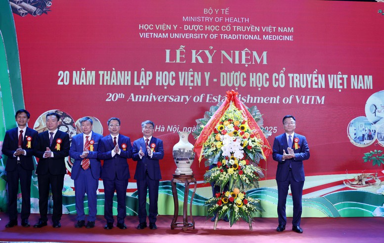 Kỷ Niệm 20 Năm Thành Lập Học Viện Y Dược Học Cổ Truyền Việt Nam 
